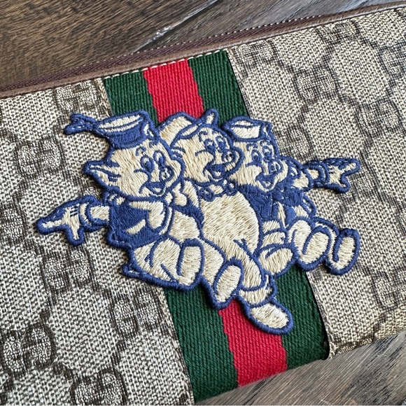 Gucci x Disney GG Supreme Ophidia Web Three Little Pigs Zip Around Wallet Beige - Picture 2 of 11